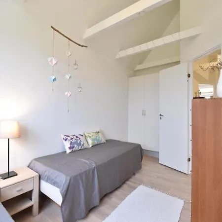 Hébergement de vacances Three-bedroom Holiday In